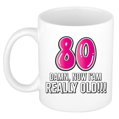 Verjaardag cadeau mok 80 jaar - nu ben ik echt oud! - roze - 300 ml - keramiek Verjaardag cadeau mok 80 jaar - nu ben ik echt oud! - roze - 300 ml - keramiek