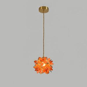 Sfeervolle Hanglamp Met Een Modern Ontwerp