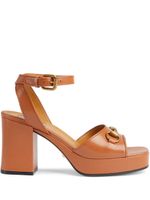 Gucci sandales 100 mm en cuir à mors métallique - Marron