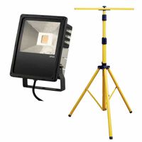LED schijnwerper 50W 4000 lumen 3100K op hoog statief