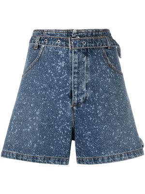 MSGM short en jean à effet taches de peinture - Bleu