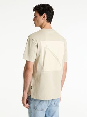 CHASIN&apos; T-Shirts Shutter