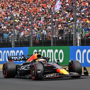 1:43 RB18 GP Hungary 2022 - Winnaar Max Verstappen - Schaalmodel - Red Bull Racing