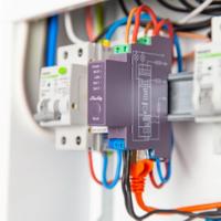Shelly Pro2 power relay Zwart, Blauw, Groen - thumbnail