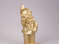 Kabouter f*ck you 30 cm goud Polystone beeld Stoobz - Stoobz