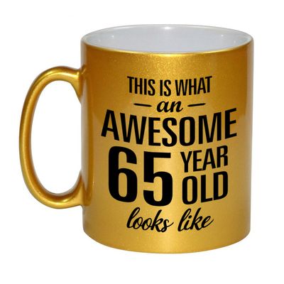 Awesome 65 year cadeau mok / beker goud 330 ml Awesome 65 year cadeau mok / beker goud 330 ml