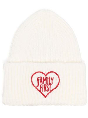 Family First bonnet en maille nervurée à logo brodé - Blanc