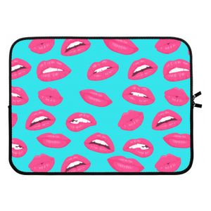 Bite my lip: Laptop sleeve 15 inch
