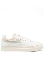 Stepney Workers Club baskets Pearl S-Strike - Blanc