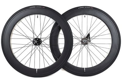 Santafixie Terugtrapem 60mm Wielset + Binnenbanden + Banden - Zwart Santafixie Terugtrapem 60mm Wielset + Binnenbanden + Banden - Zwart