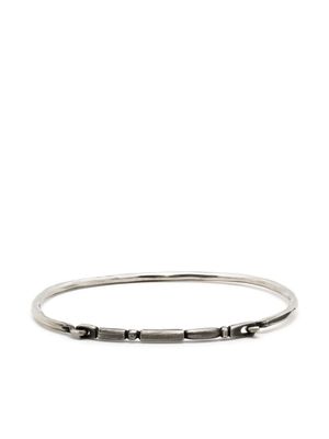 WERKSTATT:MÜNCHEN bracelet torque à design gravé - Argent