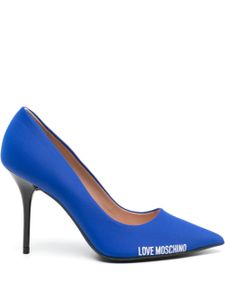 Love Moschino escarpins à logo imprimé 100 mm - Bleu