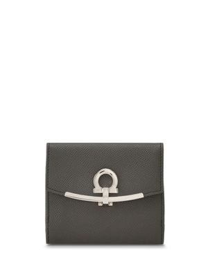 Ferragamo portefeuille en cuir à plaque Gancini - Gris