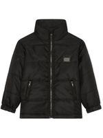 Dolce & Gabbana Kids veste matelassée à étiquette logo - Noir