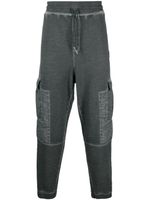 A-COLD-WALL* pantalon de jogging en coton à poches cargo - Gris