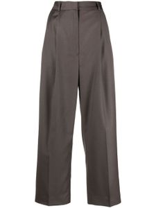 TOTEME pantalon en laine à coupe courte - Marron