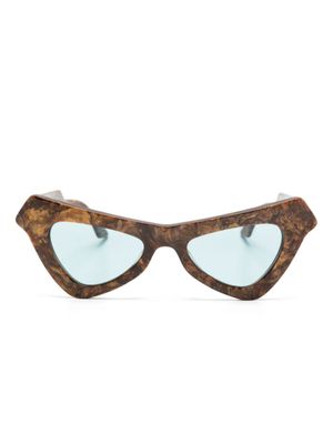 Marni Eyewear lunettes de soleil Fairy Pools à monture papillon - Marron