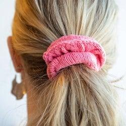 Breipatroon Mixed Up Scrunchie