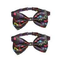 Verkleed vlinderstrikje met muzieknoten - 4x stuks - zwart - muziek/musical thema accessoires