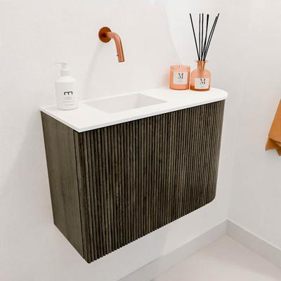 Toiletmeubel Mondiaz Joya | 61.6 cm | Meubelkleur Shadow | Faye wastafel Talc Links | Zonder kraangat(en) Toiletmeubel Mondiaz Joya | 61.6 cm | Meubelkleur Shadow | Faye wastafel Talc Links | Zonder kraangat(en)