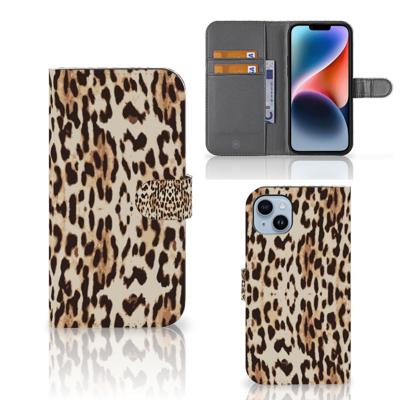 iPhone 15 Plus | Telefoonhoesje | Met pasjeshouder | Leopard