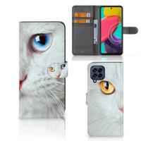 Samsung Galaxy M53 | Telefoonhoesje | Met pasjeshouder | Witte Kat