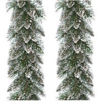 Set van 2x stuks kerst dennenslinger guirlandes groen met sneeuw 30 x 270 cm - Guirlandes - thumbnail
