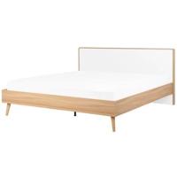 Beliani - SERRIS - Bed - Lichte houtkleur - 180 x 200 cm - MDF