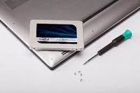 Crucial MX500, 250 GB ssd CT250MX500SSD1, SATA/600 - thumbnail