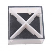 Free and Easy geduldspel in kubus met 4 balletjes 3,5 cm wit - thumbnail