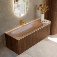 Badmeubel Mondiaz Kurve-Dlux | 135 cm | Meubelkleur Walnut | Wastafelkleur Saba | Solid surface | Wasbak linker zijde spoelbak | 1 kraangat
