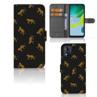 Telefoonhoesje | Met pasjeshouder | voor Motorola Moto E13 4G Leopards