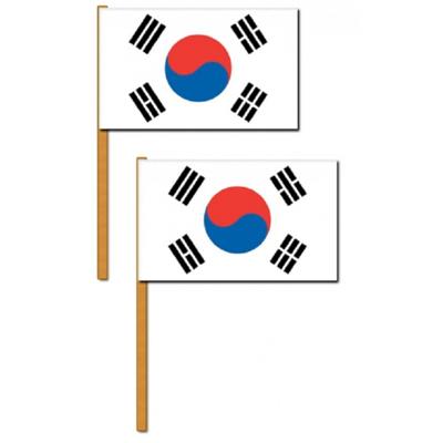 2x zwaaivlag zuid-korea - wit - polyester - 30x45 cm - op stok - feestversiering