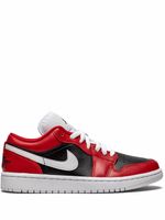 Jordan baskets Air Jordan 1 Low 'Chicago Flip' - Rouge - thumbnail