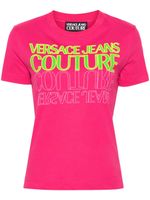 Versace Jeans Couture t-shirt en coton à logo imprimé - Rose