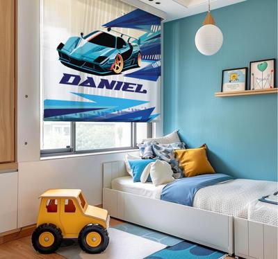 Blauwe raceauto rolgordijn gepersonaliseerd