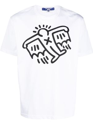 Junya Watanabe MAN x Keith Haring t-shirt à imprimé graphique - Blanc