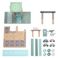 Playwood Pastelkleurige houten parkeergarage en tankstation met lift