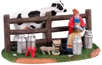 Lemax victorian dairy farmer kerstdorp tafereel Caddington Village 2021