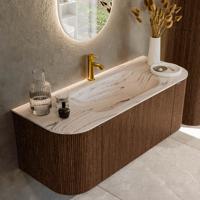 Badmeubel Mondiaz Kurve-Dlux | 120 cm | Meubelkleur Walnut | Wastafelkleur Nata | Solid surface | Wasbak midden spoelbak | 1 kraangat