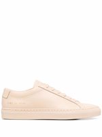Common Projects baskets à design monochrome - Tons neutres