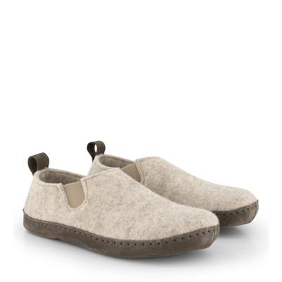 Travelin&apos; Women - closed heel slipper - Zand - Maat 40