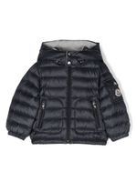 Moncler Enfant veste matelassée Lauros à patch logo - Bleu