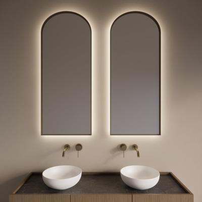 Badkamerspiegel Gliss Design Delta | 50x120 cm | Indirecte LED verlichting | Bewegingssensor | Met spiegelverwarming | Mat goud Badkamerspiegel Gliss Design Delta | 50x120 cm | Indirecte LED verlichting | Bewegingssensor | Met spiegelverwarming | Mat goud