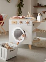 Houten wasmachine en strijkijzer wit