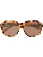 Max Mara Eyewear lunettes de soleil carrées à effet écailles de tortue - Marron