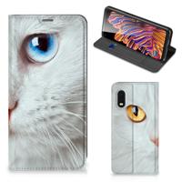 Samsung Xcover Pro | Hoesje maken | Witte Kat