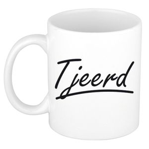 Naam cadeau mok / beker Tjeerd met sierlijke letters 300 ml