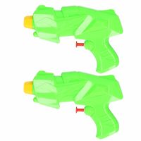 2x Mini waterpistolen/waterpistool groen van 15 cm kinderspeelgoed