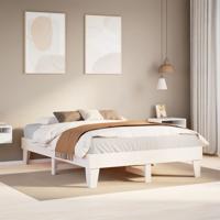 Bedframe zonder matras massief grenenhout wit 150x200 cm